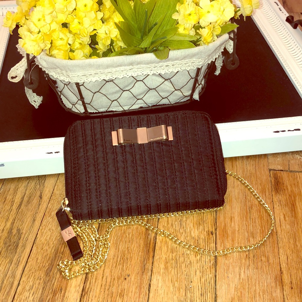 Victoria Secret Wallet/Phone Purse